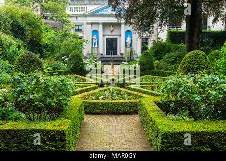 Gärten von Museum Van Loon durch Keizersgracht, Amsterdam, Niederlande, Europa Stockfoto