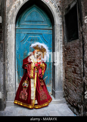 Frau gekleidet für den Karneval in Venedig, Italien Stockfoto