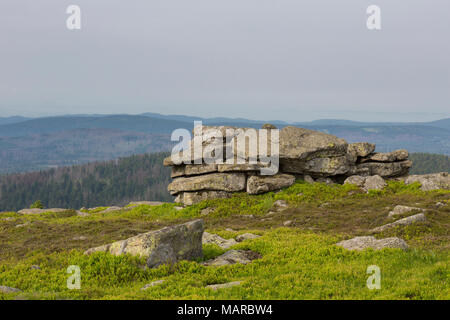 Felsformation auf dem Berg Brocken. Sachsen-anhalt, Deutschland. Es ist genannt, was bedeutet, dass Hexen Hexenaltar Altar Stockfoto