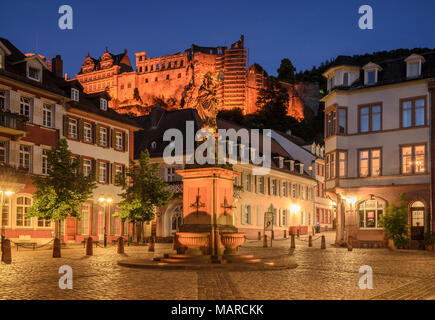 Kornmarkt mit Mariensäule und Blick aufs Schloss, Heidelberg, Baden-Württemberg, Deutschland Stockfoto