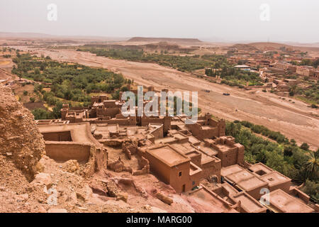 Luftaufnahme von berberdorf Ait Ben Haddou, Weltkulturerbe der Unesco in Marokko Stockfoto