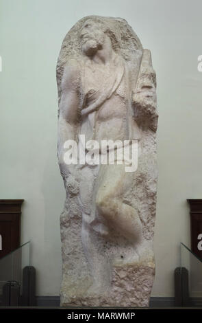 Marmorstatue des Heiligen Matthäus der Evangelist (1503) von der italienischen Renaissance Bildhauer Michelangelo Buonarroti auf Anzeige in den Gallerie dell'Accademia in Florenz, Toskana, Italien. Stockfoto