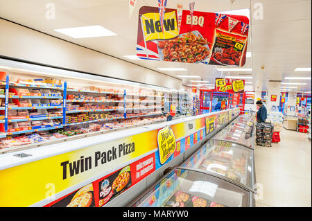 In Island Supermarkt, UK, London Stockfoto