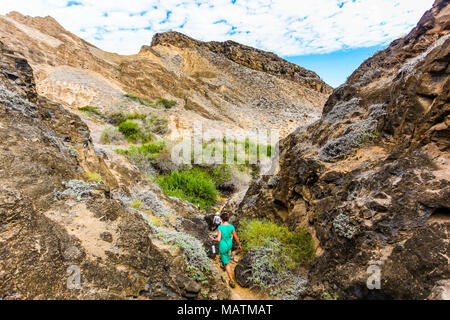 Touristen auf den Spuren an der Spitze von Punta Pitt, Galapagos Stockfoto