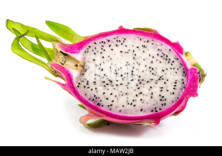 Frische Drachenfrucht auf weißem Hintergrund, Dragon Frucht, die in der heißen Gelände oder Gelände wächst, asiatische Früchte. Stockfoto