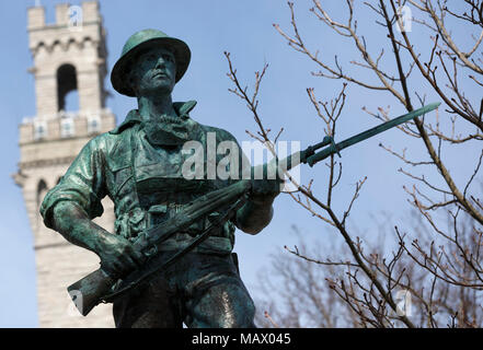 WWI memorial Soldat Statue, außerhalb der Saison, Provincetown, Cape Cod, Massachusetts Stockfoto