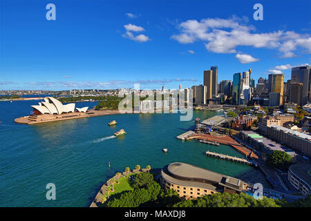 Sydney Skyline der Stadt, den Hafen und das Opernhaus, Sydney, New South Wales, Australien Stockfoto