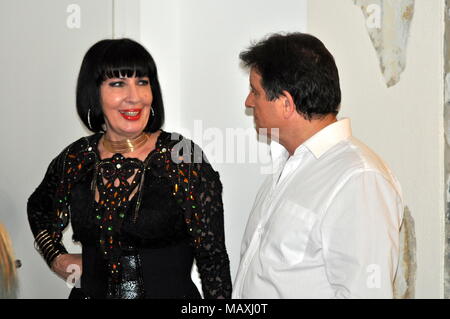 Sandra mo mit Valentino frueher mit Jan Gregor Stockfoto