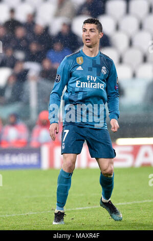 Cristiano Ronaldo (Real Madrid Club de Foetbol), während der UEFA Champions League Viertelfinale Hinspiele Fußballspiel zwischen Juventus Turin und Real Madrid CF bei der Allianz Stadion am 03 April, 2018 in Turin, Italien. Stockfoto