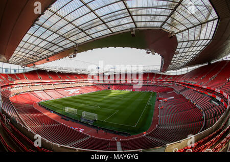 London, Großbritannien. 5 Apr, 2018. Allgemeine Ansicht des Stadions während der UEFA Europa League Viertelfinale Hinspiel Spiel zwischen Arsenal und CSKA Moskau im Emirates Stadium am 5. April 2018 in London, England. (Foto durch Arron Gent/phcimages.com) Credit: PHC Images/Alamy leben Nachrichten Stockfoto