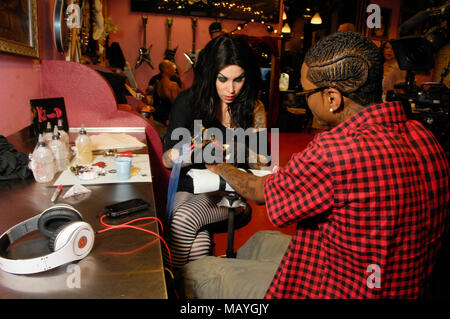 Deandre Weise alias Soulja Boy Tell'Em bei Kat Von D High Voltage Tattoo am 25. September in Los Angeles, Kalifornien 2009. Stockfoto