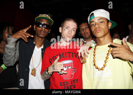 Neue Boyz und Jereme Rogers besucht Soulja Boy Tell'Em aka Deandre Weg 20. Geburtstag im Hochland in Hollywood, Ca. Stockfoto