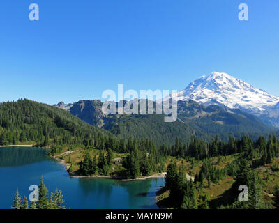 Eunice See bei Mt Rainier NP in Washington. Stockfoto