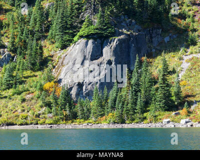 Eunice See bei Mt Rainier NP in Washington. Stockfoto