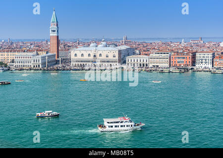 Piazza San Marco in Venedig Stockfoto