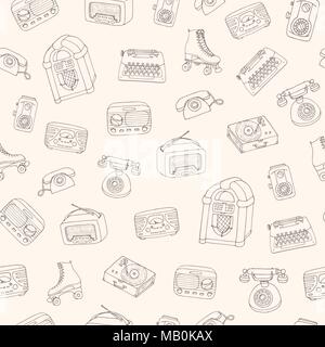 Hand vector Retro nahtlose Muster mit antiken Tech, Scooter, Juke Box, Radio, Schreibmaschine, Rollschuhe und vinyl Plattenspieler Umrisse auf Th gezeichnet Stock Vektor