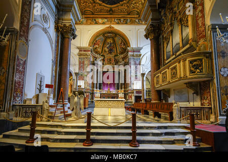 Apostel hl. Andreas Kathedrale in Amalfi, Piazza del Duomo in Amalfi, Kampanien, Italien. Stockfoto