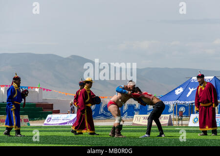 Wrestiling Wettbewerb, NAADAM Festival, Murun, Mongolei Stockfoto