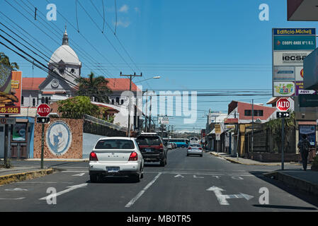 Kreuzung in San Ramon de los Palmares, Costa Rica Stockfoto