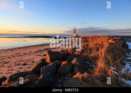 Abendstimmung, Europa, Gardskagi , Gebäude , Insel , Küste, Szenerien, Leuchtturm, Lichtstimmung, Meer, Objekte, Orte, Reykjanes, Sonnenuntergang, Strand, Vulkan Stockfoto