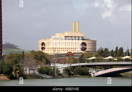 Torre Triana Regierung Verwaltungsgebäude in Sevilla Stockfoto