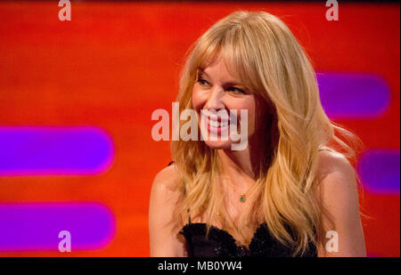 Kylie Minogue während der Dreharbeiten für die Graham Norton Show auf BBC Studioworks in London, auf BBC One am Freitag ausgestrahlt werden. PRESS ASSOCIATION. Bild Datum: Donnerstag, 5. April 2018. Photo Credit: PA Bilder im Namen von So TV Stockfoto