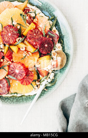 Eine gesunde Rüben Salat von Zitrusfrüchten Stockfoto
