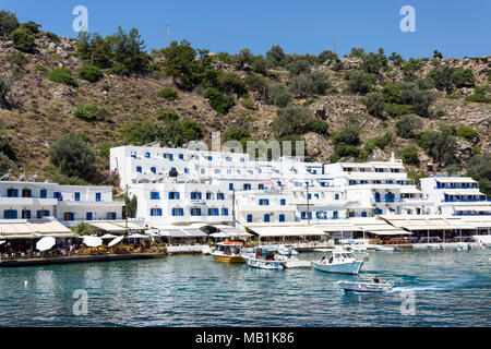 Blick auf den Hafen, Loutro, Sfakia, Region Chania, Kreta (Kriti), Griechenland Stockfoto