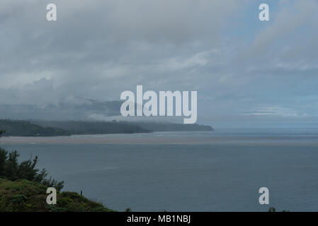 Secret Beach in der Nähe von Kilauea Point auf Kauai, Hawaii, nach einem großen regensturm Stockfoto