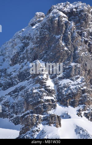 Sonne auf den Gipfeln von Courchevel, Frankreich Stockfoto