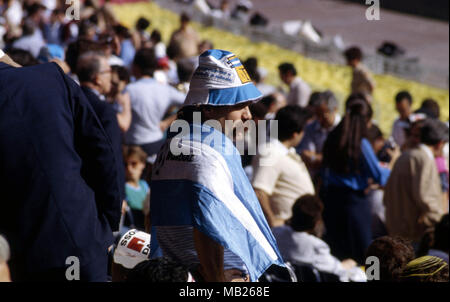 FIFA WM-Espana 1982 (Spanien 1982) 13.6.1982, Camp Nou, Barcelona. FIFA WM 1982 - Eröffnungsspiel (Gropup 3) Argentinien gegen Belgien. Argentinische Supporter. Stockfoto