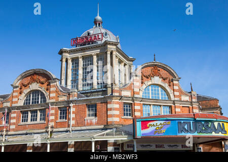 SOUTHEND-on-sea, Essex - 5. APRIL 2018: Blick auf die historischen Kursaal befindet sich in Southend-on-Sea, Essex, Großbritannien, am 5. April 2018. Es öffnete im Jahr 1901 Stockfoto