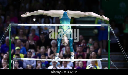 Australiens Georgia-Rose Braun auf der Stufenbarren im Boden Übung während der Frauen Team Finale und Individuelle Qualifizierung am Coomera Indoor Sports Center in Tag zwei des 2018 Commonwealth Games in der Gold Coast, Australien. Stockfoto