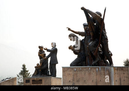 Pflicht, Triumphe und die Pflicht ruft Statuen an MORMONENBATAILLON PLAZA, das ist der Ort, Heritage Park, Mormon Pioneer National Historic Trail, Salt Lake Cit Stockfoto