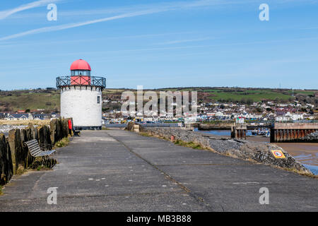 Burry Port Leuchtturm und Mole, Carmarthenshire, South Wales Stockfoto