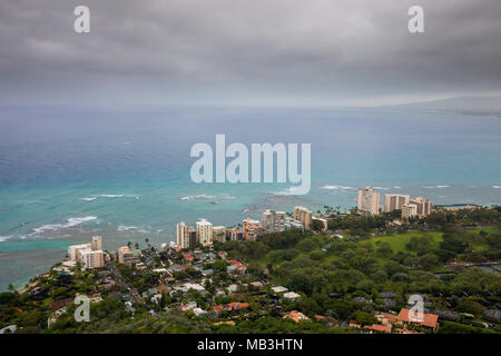 Waikiki Beach vom Diamond Head Gipfel Stockfoto