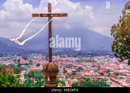 Blick auf die Stadt vom Cerro de la Cruz Antigua Stockfoto