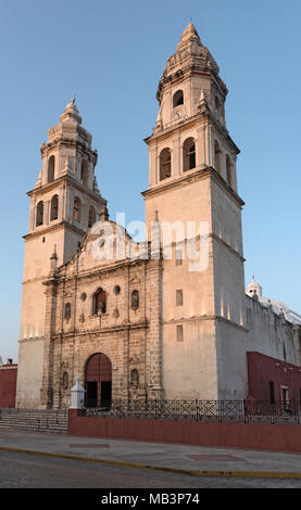 Die Kathedrale San Francisco de Campeche, Yucatán, Mexiko Stockfoto