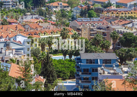 Die Stadt Marmaris, Mugla, Türkei, von oben gesehen. Stockfoto