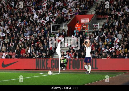 Southampton, Großbritannien. 6 Apr, 2018. Jordan Nobby von England während der FIFA WM 2019 Qualifikation Gruppe 1 Spiel zwischen England und Wales Frauen Frauen an der St. Mary's Stadium am 6. April 2018 in Southampton, England. (Foto von Matt Bradshaw/phcimages.com) Credit: PHC Images/Alamy leben Nachrichten Stockfoto