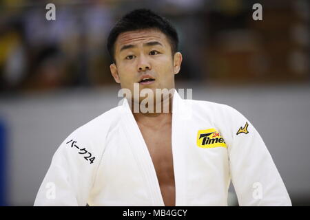 Fukuoka, Japan. 7 Apr, 2018. Soichi Hashimoto Judo: der All Japan ausgewählte Judo Meisterschaften Männer -73 kg Finale in Fukuoka, Japan. Credit: Sho Tamura/LBA SPORT/Alamy leben Nachrichten Stockfoto