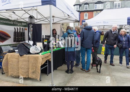 Die 51Th Northumbrian Versammlung in Morpeth Northumberland, Großbritannien im April 2018. Lokal produzierte Waren für Verkauf an den Ständen. Stockfoto