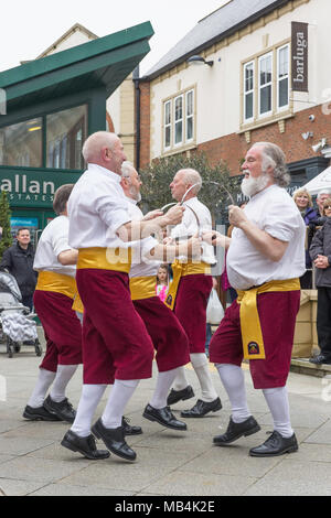 Die 51Th Northumbrian Versammlung in Morpeth Northumberland, Großbritannien im April 2018. Traditionelle Tänze. Stockfoto