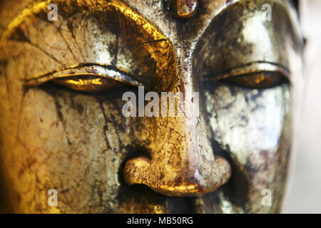 Buddha Statue gold Gesicht Nahaufnahme Stockfoto