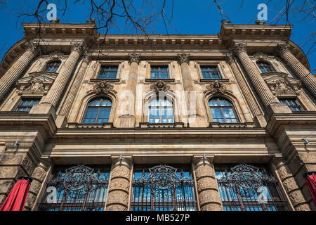 Südfassade, Alte Börse aus der Gründerzeit, Lenbachplatz, München, Bayern, Deutschland Stockfoto