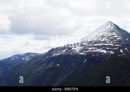 Berg Gaustatoppen in der Nähe von Rjukan, Norwegen, Sommerlandschaft Stockfoto