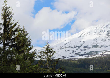 Berg Gaustatoppen in der Nähe von Rjukan, Norwegen, Sommer Landschaft, sonnigen Tag Stockfoto