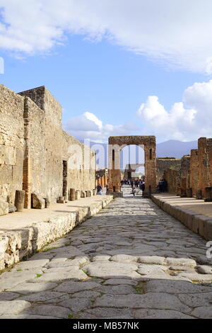 Pompeji, eine große archäologische Stätte (antike Ruinen) in der süditalienischen Region Kampanien, in der Nähe der Küste der Bucht von Neapel. Stockfoto