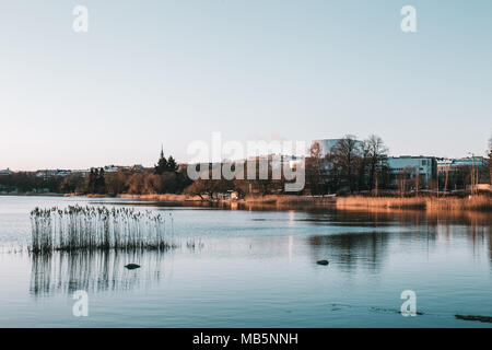 Weichen Morgenlicht in der Bucht bei einem Wintertag, Helsinki - Finnland Stockfoto