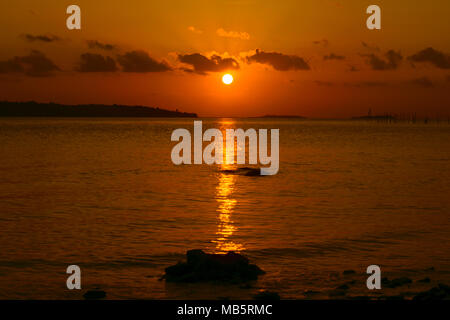 Malerische natürlich der goldene Stunden Sonnenuntergang Stockfoto